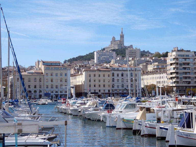 Stupeur et colère à Marseille